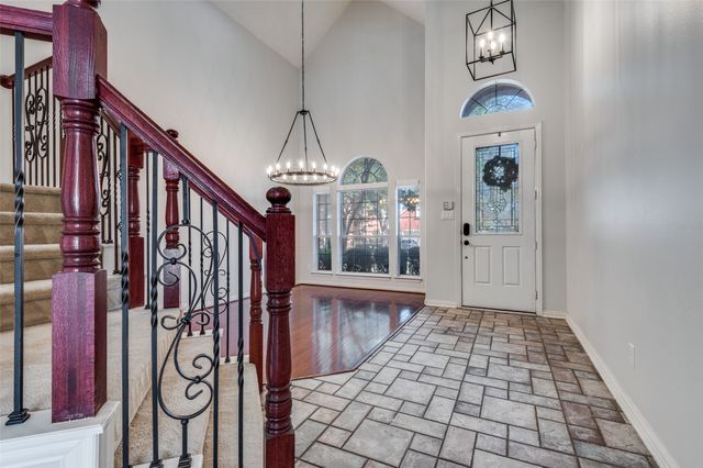 2917 Waterford Drive, Irving, TX 75063