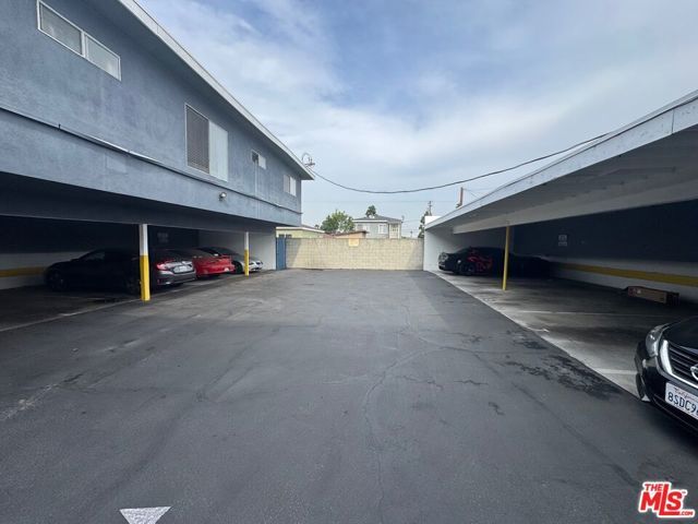 13922 Yukon Avenue, Hawthorne, CA 90250