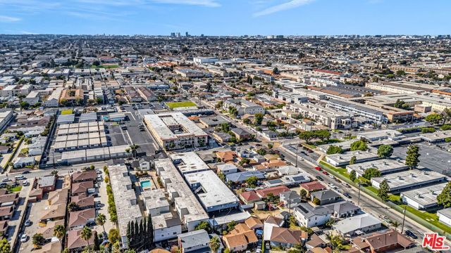 13922 Yukon Avenue, Hawthorne, CA 90250