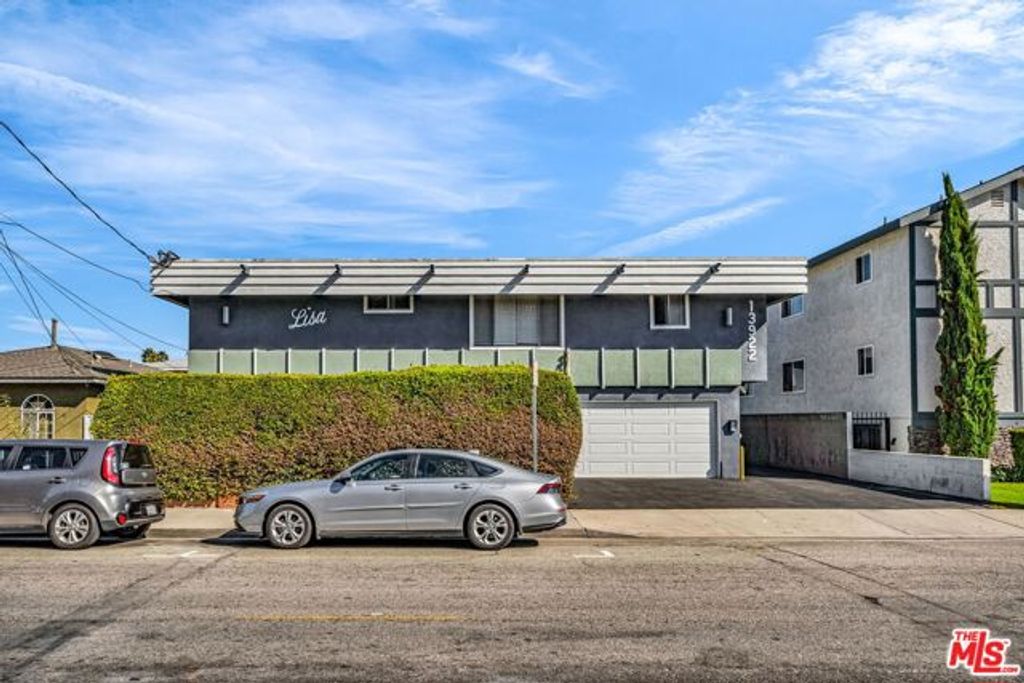 13922 Yukon Avenue, Hawthorne, CA 90250