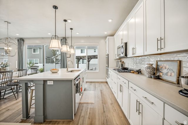 3092 S EDGEWATER CV, Syracuse, UT 84075