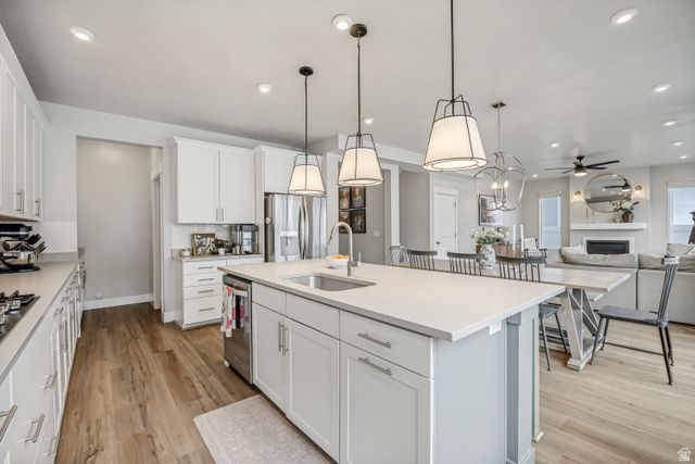 3092 S EDGEWATER CV, Syracuse, UT 84075