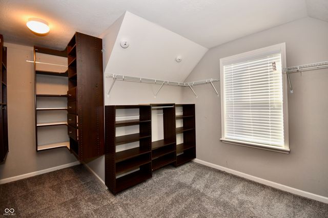 4219 Parliament Way, Avon, IN 46123