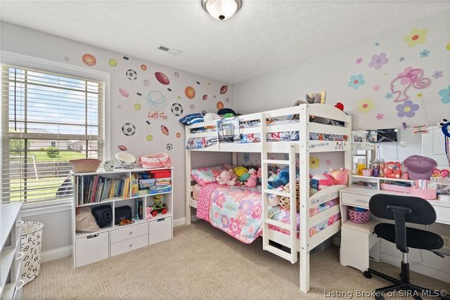 8828 Woodford Drive, Charlestown, IN 47111
