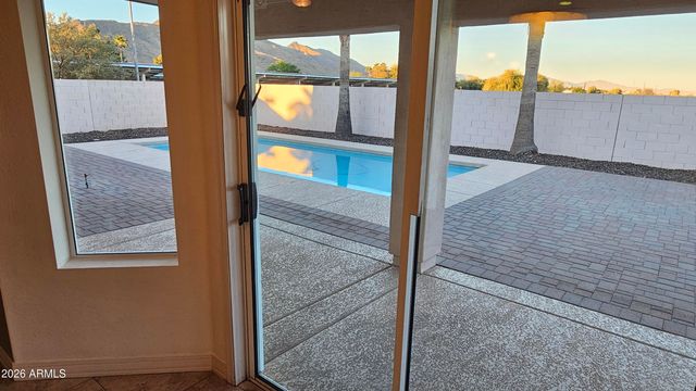 9030 S 10TH Drive, Phoenix, AZ 85041