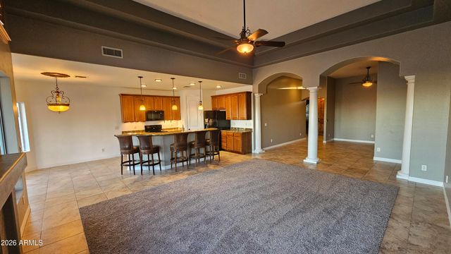 9030 S 10TH Drive, Phoenix, AZ 85041
