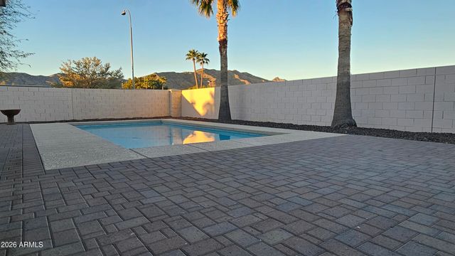 9030 S 10TH Drive, Phoenix, AZ 85041