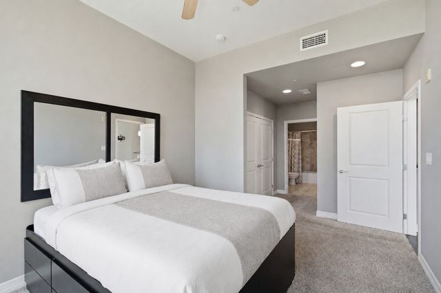 500 Throckmorton Street 703, Fort Worth, TX 76102