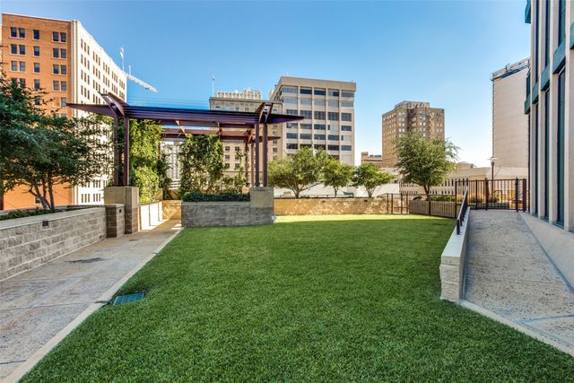 500 Throckmorton Street 703, Fort Worth, TX 76102