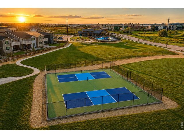 2839 Bear Springs Cir, Longmont, CO 80503