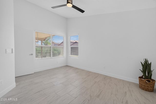 2923 E MUIRWOOD Drive, Phoenix, AZ 85048