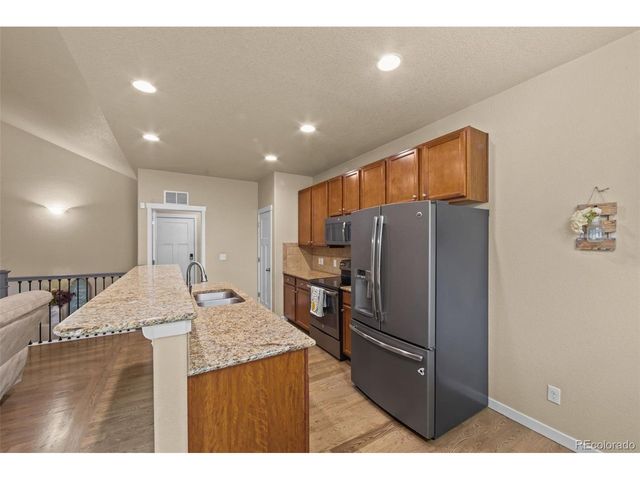 7658 Colorado Tech Dr, Colorado Springs, CO 80915