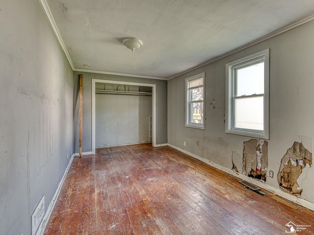 5934 Roseland Avenue, Monroe, MI 48161
