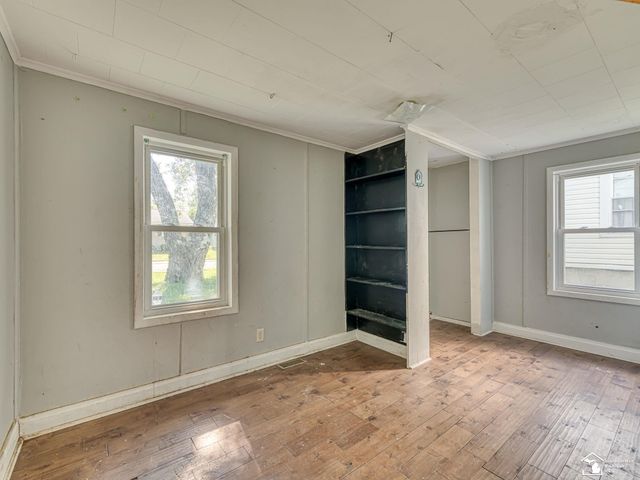 5934 Roseland Avenue, Monroe, MI 48161
