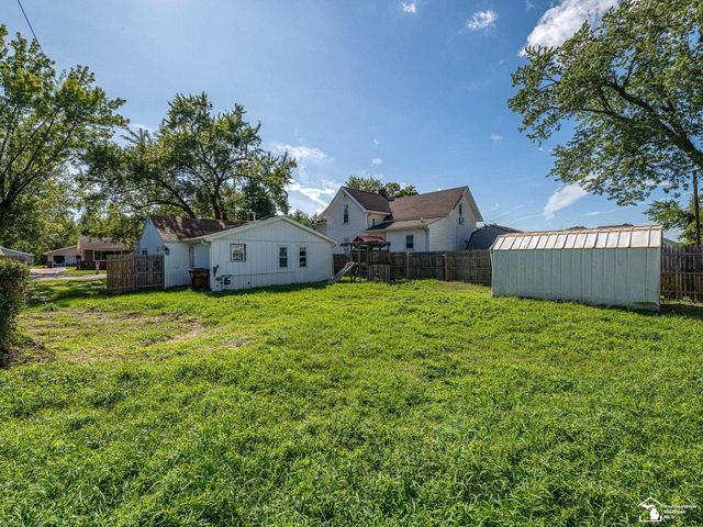 5934 Roseland Avenue, Monroe, MI 48161