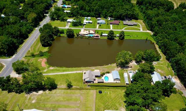 588 W Lawrence Harris Hwy, Slocomb, AL 36375