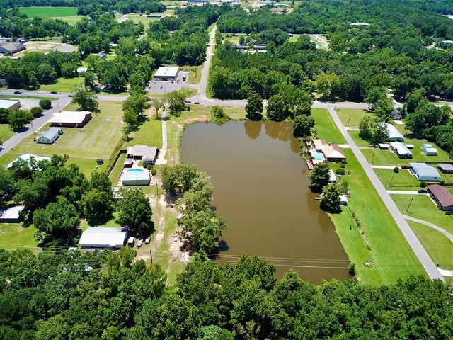 588 W Lawrence Harris Hwy, Slocomb, AL 36375