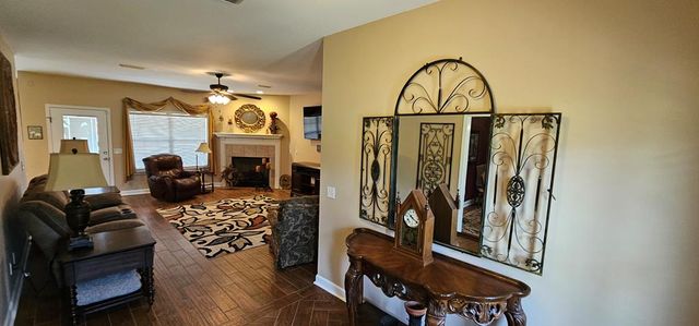 588 W Lawrence Harris Hwy, Slocomb, AL 36375