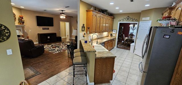 588 W Lawrence Harris Hwy, Slocomb, AL 36375