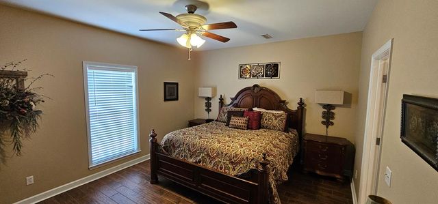 588 W Lawrence Harris Hwy, Slocomb, AL 36375