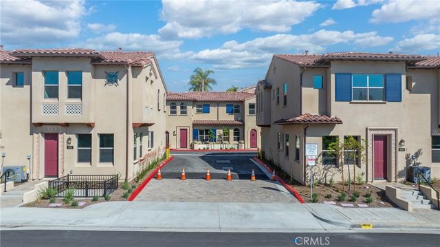 818 Francesca Dr, Walnut, CA 91789