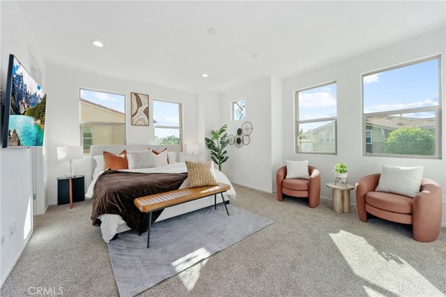 818 Francesca Dr, Walnut, CA 91789