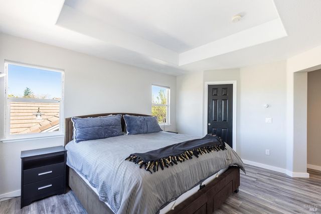 1104 River Pine Cir, Petaluma, CA 94954