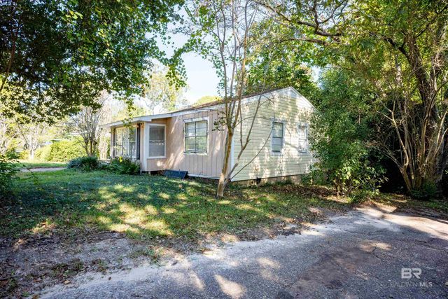 407 Azalea Street, Fairhope, AL 36532