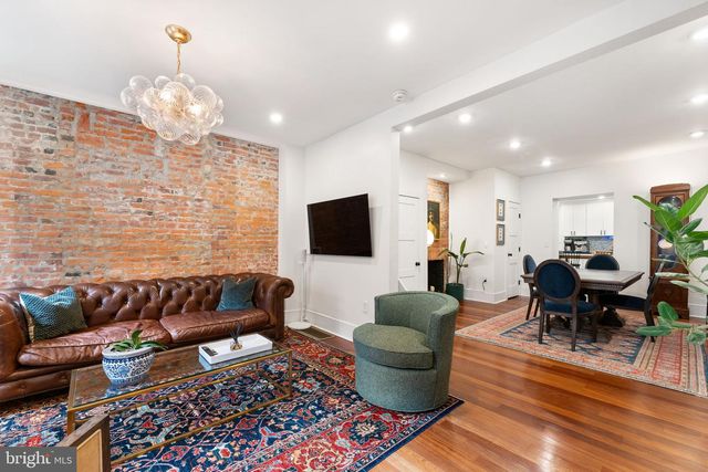 870 N LAWRENCE ST, Philadelphia, PA 19123