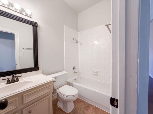 3903 Kenn Court, Missouri City, TX 77459