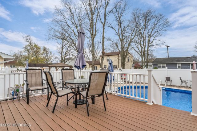 344 Evergreen Drive, Brick, NJ 08723