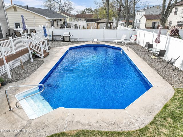 344 Evergreen Drive, Brick, NJ 08723