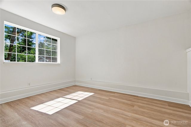 21205 NE 60th Place, Redmond, WA 98053