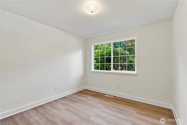 21205 NE 60th Place, Redmond, WA 98053