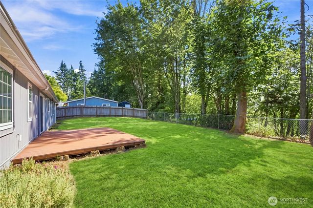 21205 NE 60th Place, Redmond, WA 98053