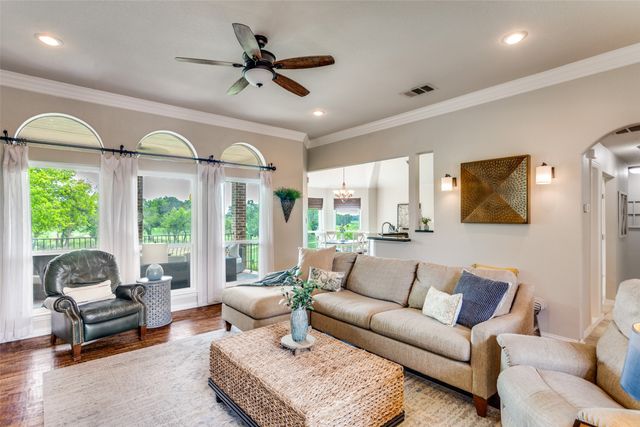 6016 Iron Horse Drive, North Richland Hills, TX 76148