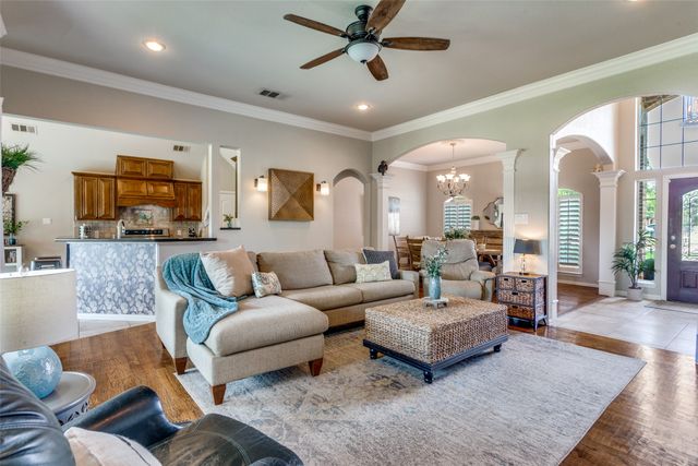 6016 Iron Horse Drive, North Richland Hills, TX 76148
