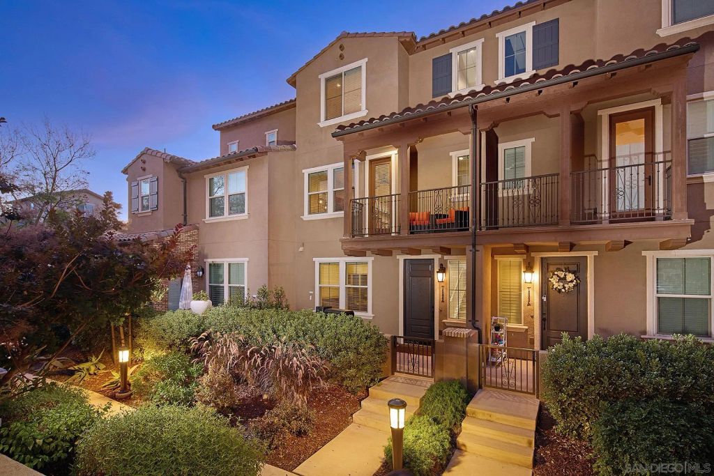 16222 Veridian Circle, San Diego, CA 92127