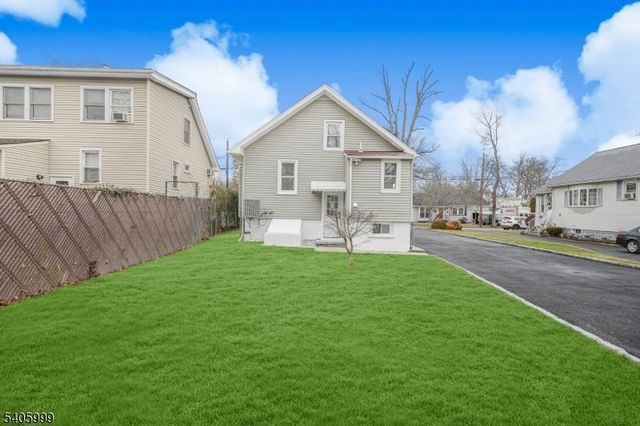 16 Grey Rock Ave, Little Falls Twp., NJ 07424