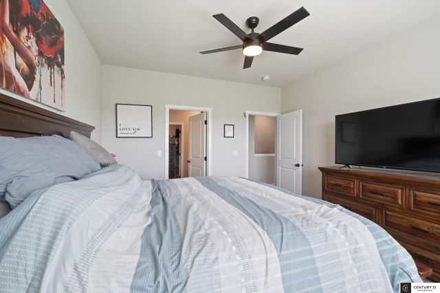 8519 S 63rd Street, Papillion, NE 68157