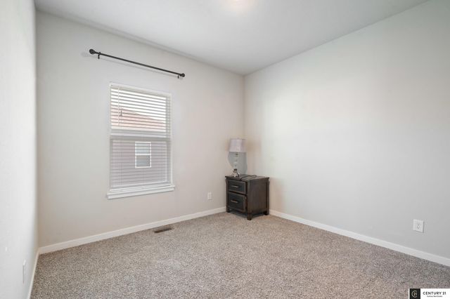 8519 S 63rd Street, Papillion, NE 68157