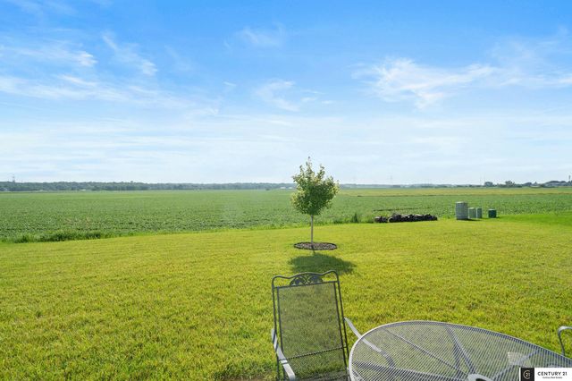 8519 S 63rd Street, Papillion, NE 68157