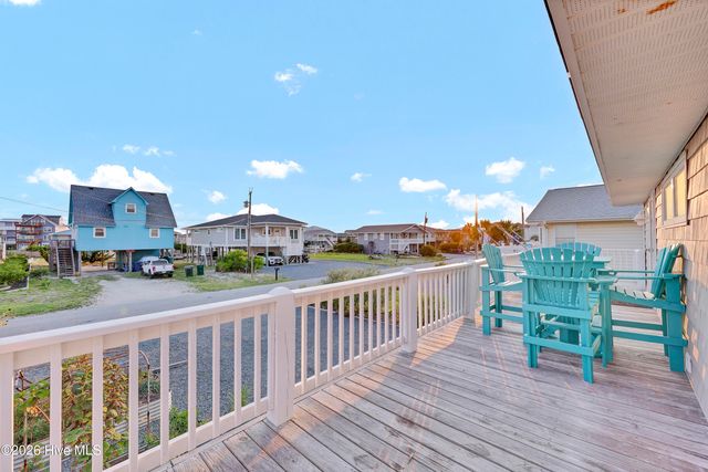 104 Boryk Avenue, Holly Ridge, NC 28445