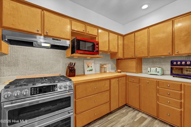 104 Boryk Avenue, Holly Ridge, NC 28445