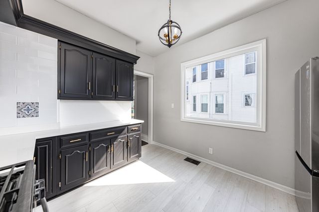 416 Buell Avenue, Joliet, IL 60435