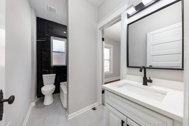 416 Buell Avenue, Joliet, IL 60435