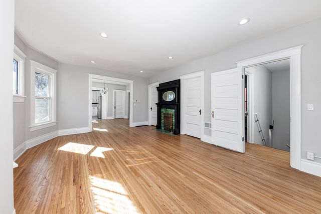 416 Buell Avenue, Joliet, IL 60435