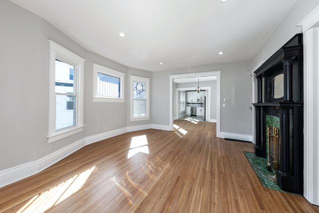 416 Buell Avenue, Joliet, IL 60435