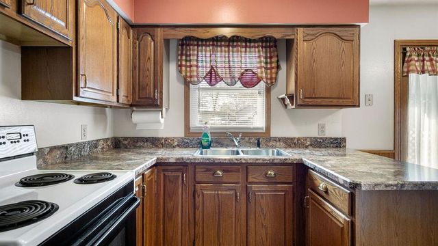 2858 Milton Road, Eau Claire, WI 54701