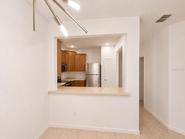 3635 PARKRIDGE CIRCLE 10-101, Sarasota, FL 34243